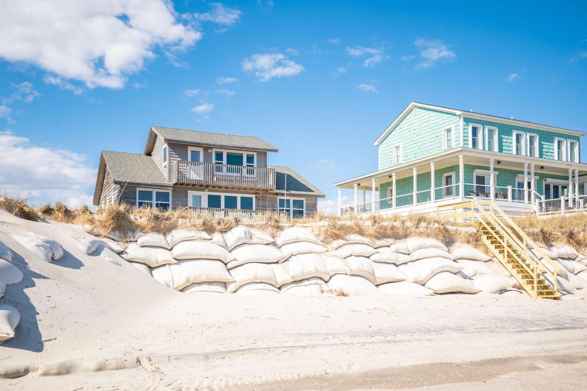 Re-Juvenated Villa Oak Island Bagian luar foto