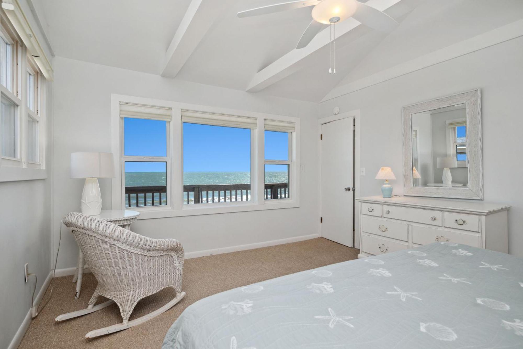 Re-Juvenated Villa Oak Island Bagian luar foto
