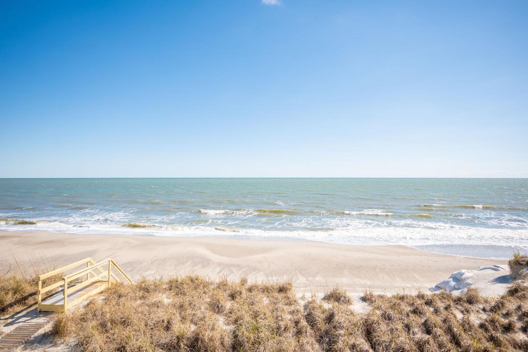 Re-Juvenated Villa Oak Island Bagian luar foto